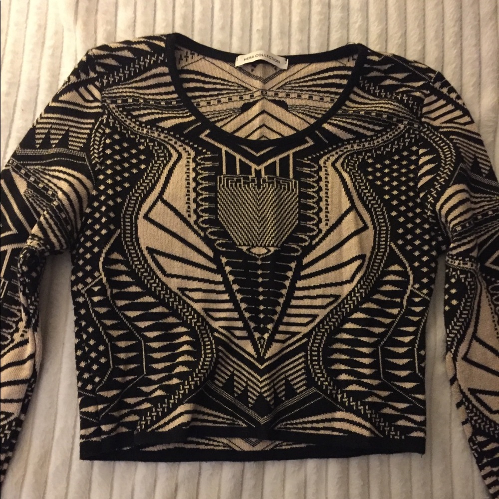 Crop sweater top with gold sparkle threading